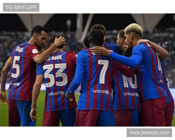 西甲联赛场馆与球迷体验分析