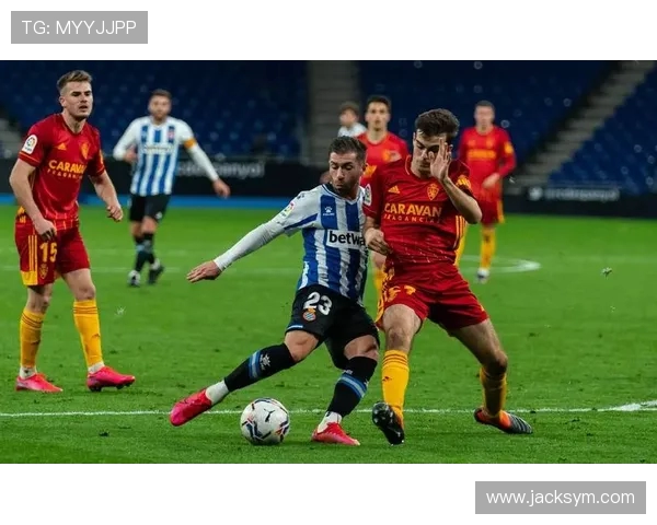 西甲联赛昨晚上精彩赛事回顾与亮点