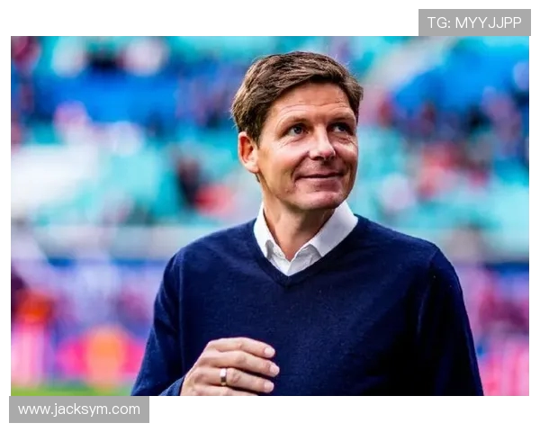 德甲小球队如何生存与发展?经营策略与挑战 德甲小球队如何生存与发展?经营策略与挑战