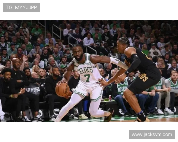 格威：我们近期打出了黄蜂式篮球极具观赏性人们开始关注我们了